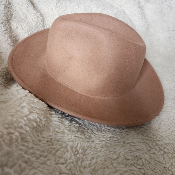 Free people hat - Picture 5 of 9